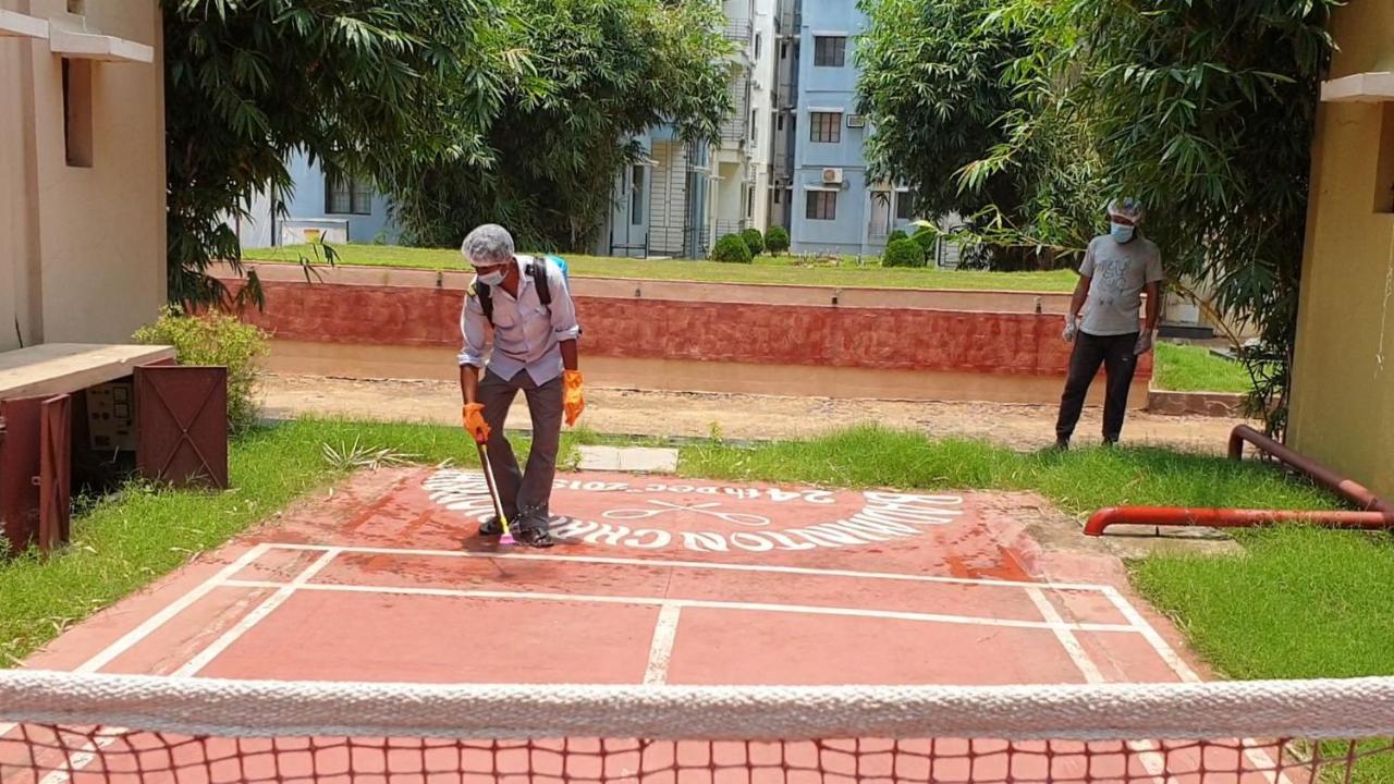 Panthashala Santiniketan Hotell Sri Niketan Exteriör bild