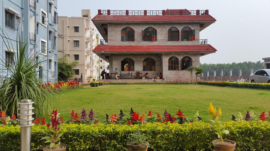 Panthashala Santiniketan Hotell Sri Niketan Exteriör bild