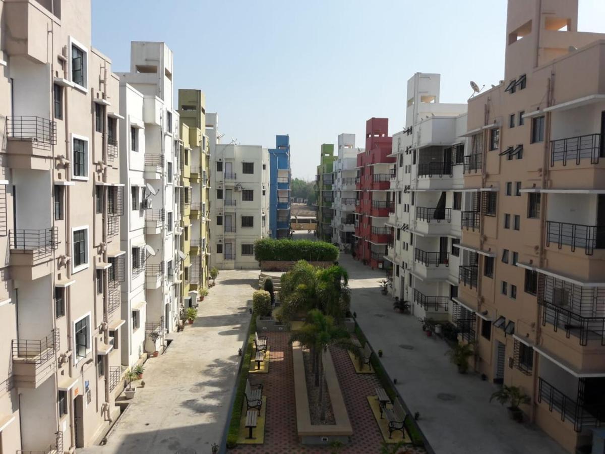Panthashala Santiniketan Hotell Sri Niketan Exteriör bild