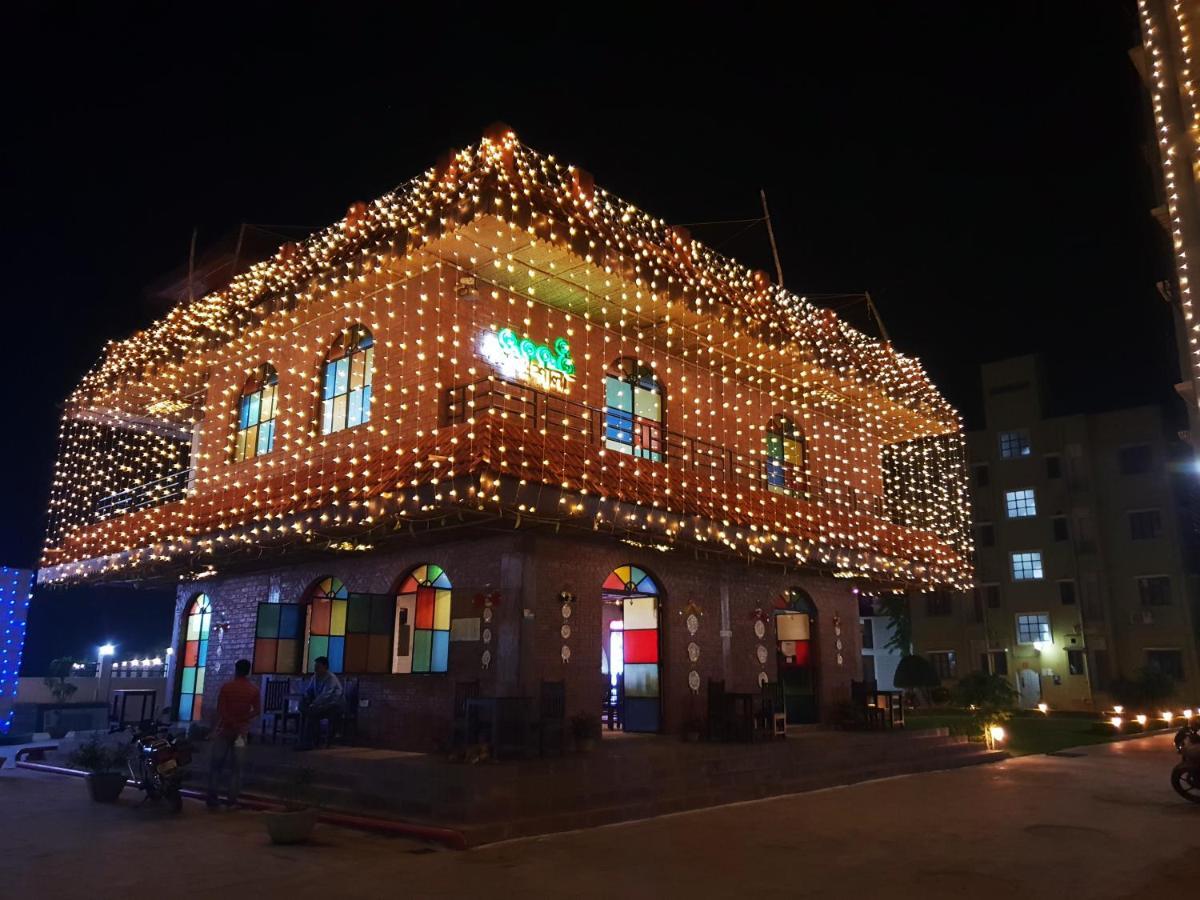 Panthashala Santiniketan Hotell Sri Niketan Exteriör bild